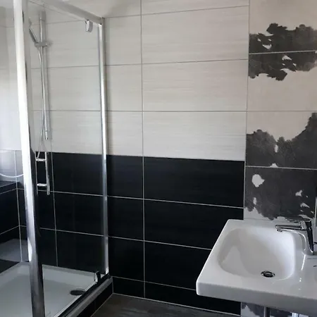 Holiday home Ferienhaus-pirmes-neueroeffnung-1-august-fuer-bis-zu-12-gaeste
